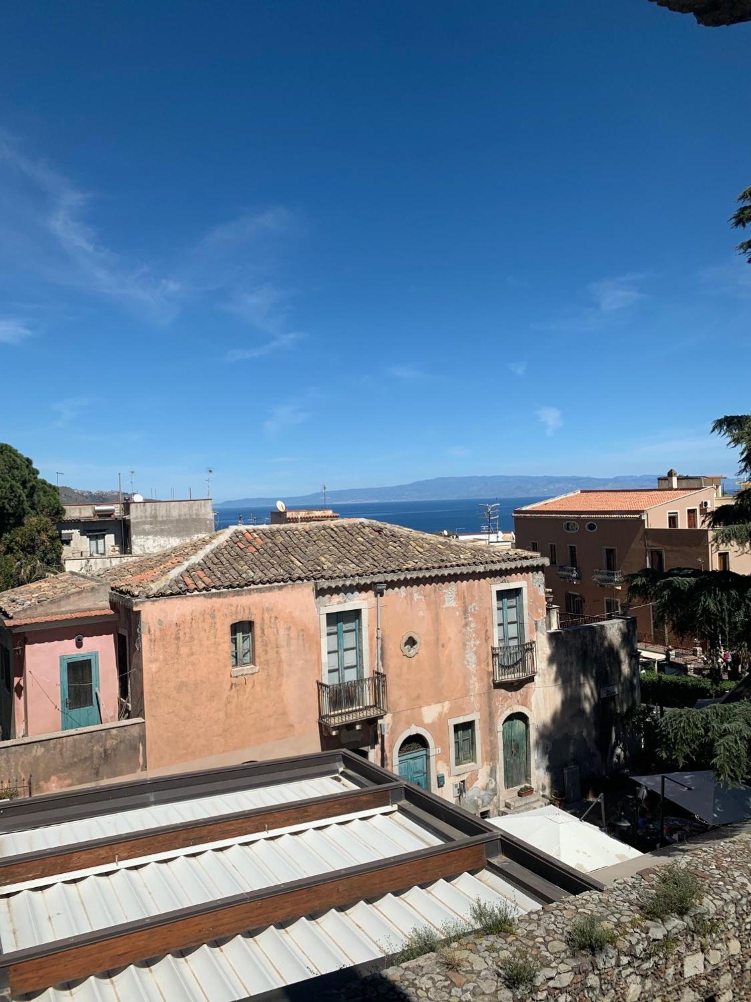 Casa Melany Apartment Taormina Luaran gambar
