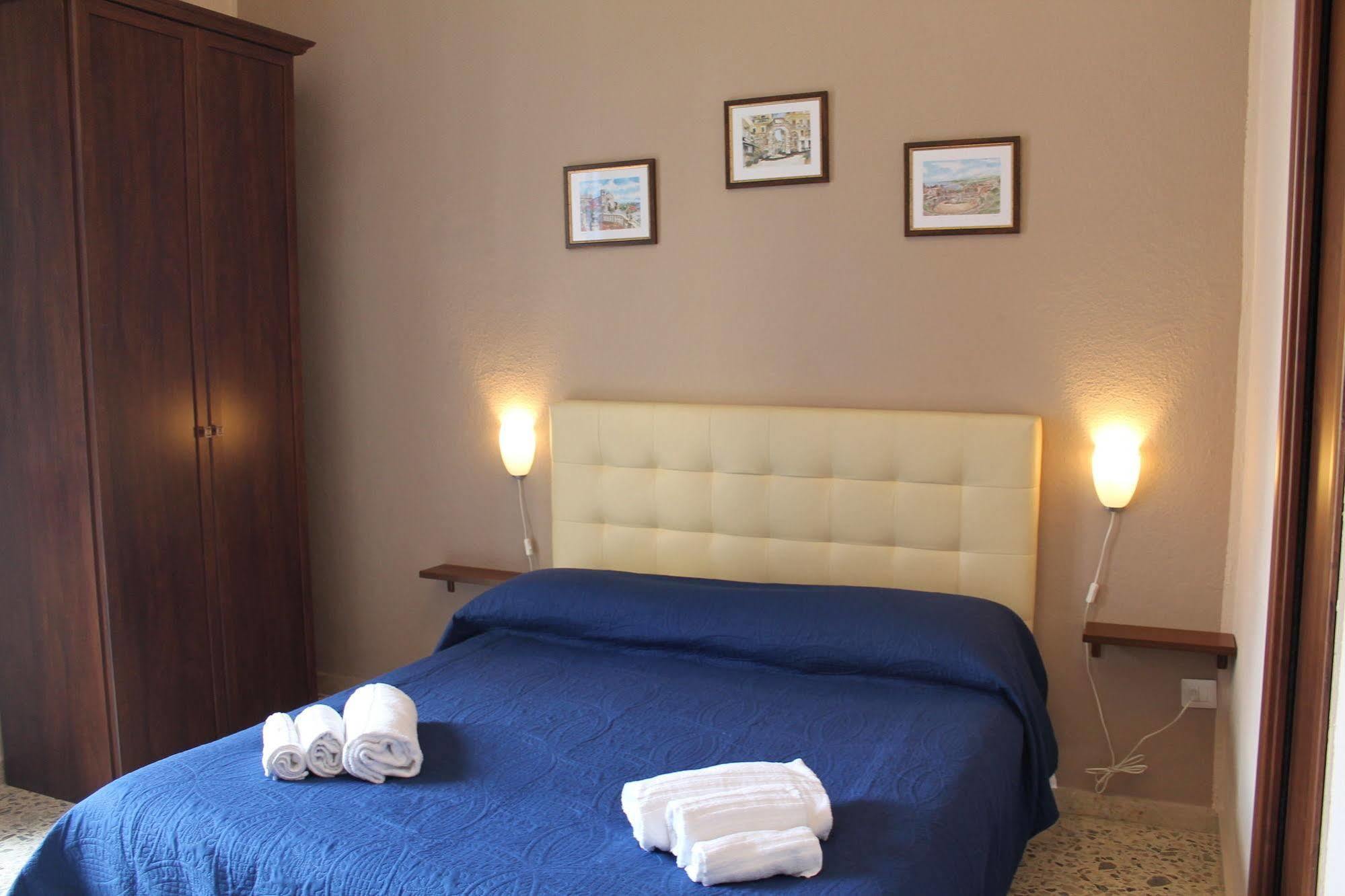 Casa Melany Apartment Taormina Luaran gambar